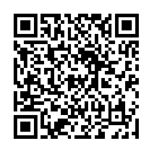 一两百户人家规模的城镇里面到处都是此起彼伏的枪声二维码生成