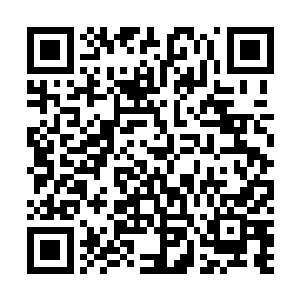 一个个叫嚣着我们南武林无人……尤其是燕无双那娘们儿二维码生成