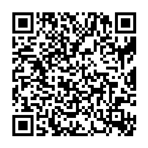 一个喜欢用数据來罗列的军界大佬盯着一个屏幕上的两个圆点笑着说道二维码生成
