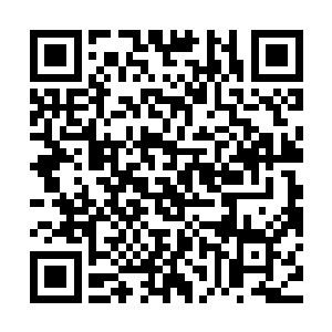 一个很神秘的叛教组织从隐藏在国外的上家手里弄到了一个信物二维码生成