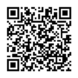 一开始注意他是因为他的姓氏cooley跟那人起的cooler几乎一样二维码生成