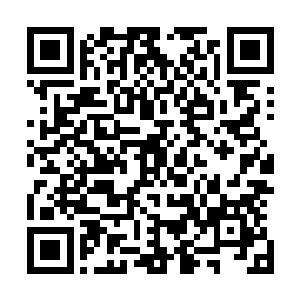 一开始秦宇还不理解为何莫咏欣的爷爷为什么会这么好说话二维码生成