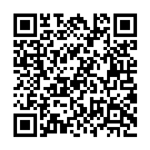 一群人全都用一种难以置信的目光瞪着带着面具的南宫流云二维码生成