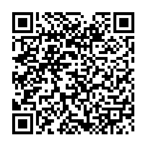 一群商户要在春花秋月楼设宴恭贺伏青和鹰无敌的事情已经传开了二维码生成