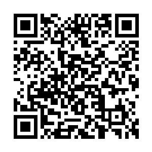 一边采一边跟他们介绍这草药的生长习性和药性二维码生成