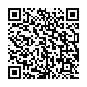 丈夫和爸爸在关于钢铁产业对日本技术的依赖也是探讨得很激烈二维码生成