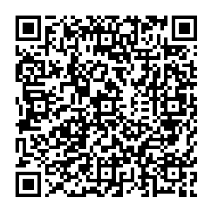 三水哥便立即吆喝着小弟要砍死这个敢灌他尿的小弟三皮了……只是――一向都非常听话的小弟二维码生成