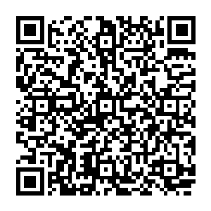 不去在乎凯文在电话那头发出的古怪声音――她猜这段时间漫威肯定还是在和索尼接触二维码生成