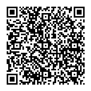 不知道塞顿和他说这些话是什么意思――塞顿这个家伙……不会……不会是在暗示奥劳拉喜欢自己吧二维码生成