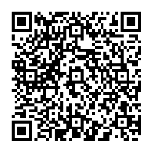 不管是谁肩膀上背着这么厚重的一份责任都不会把所有人的安全和希望寄托在皇帝身上的二维码生成