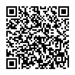 不过夏云杰别有用意的话落在张文斌和赵小雅的耳中却是完全成了另外一种意思二维码生成