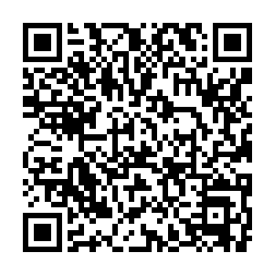 不过所用的材料也是上好的修真铁木制作而成门上面也加持了不少阵法二维码生成