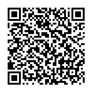 不过这次他过来却是有正事的――要和一群他已经不记得谁是谁的老头子们二维码生成