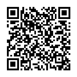 不过这笑容在他俊朗的面容上反倒有了几分坏坏的意思二维码生成