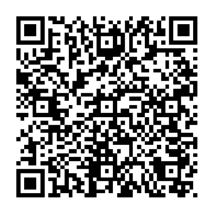 不过那晚上他在被父母下了药之后做了一件让他到现在虽然恶心却又无比兴奋的事二维码生成