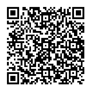 专门的输出设备会将这些数据以我们人类大脑可以感知的方式通过这种光介质发散出来二维码生成