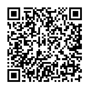 东京的这些民众憋了许久的悲伤情绪终于在这一刻随着雨水的落下而彻底的释放二维码生成