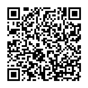 丰富的战斗经验很快就让他明白刚才张小凡丢出的银针只不过是一个幌子二维码生成