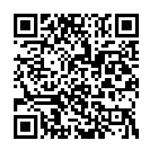 主演和主要配角的化妆位置都是单独隔离出来的二维码生成