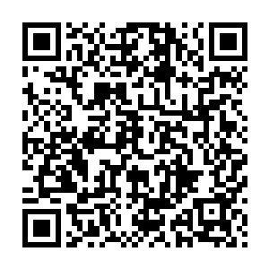 之间的差距会越来越小也许在1995年的某一天就会完成位置的互换二维码生成
