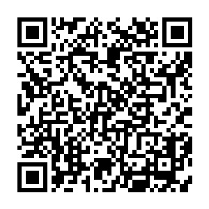 也不曾算到自己的妹妹竟然会这般没有矜持的将天道强行拉到一个总统套房里二维码生成