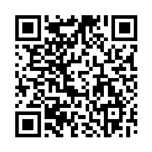 也就在我和咕仔刚刚激射到停尸房门口时刻二维码生成