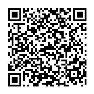 也并不觉得有什么非得要跟他搞好关系的必要――因为他给不了大家什么帮助二维码生成