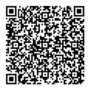 也是根据邪帝自创的独门秘术千毒万邪而得名的……据说这对剑几乎是随着邪帝闯出千毒万邪这等凶横秘术一起诞生的二维码生成