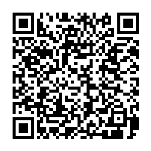 也根本没有将里面的那个采编记者和自己部门的这个实习生周芸联系在一起二维码生成
