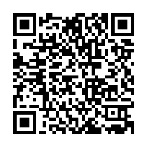 也正因如此他才能在用透视眼看到那颗镶嵌在戒指上的蓝晶石时二维码生成