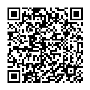 也终于明白为什么先前自己父亲会一再叮嘱要他对秦宇的态度恭敬点了二维码生成