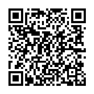 今晚二号首长李旭峰将会在这里设宴款待伊莎贝拉一行人二维码生成