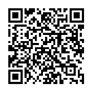 他也要会一会这师傅口中他研究数十年依旧无法侦破的杀局二维码生成