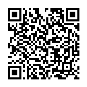 他们先是看到导弹前方和侧面星系的行星开始抖动起来二维码生成