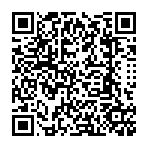 他们发现几名行踪诡异的凌云宫弟子抬着一个密封的囚笼从凌云宫出来二维码生成