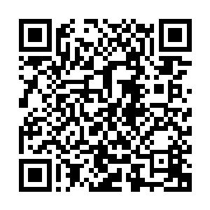 他们的暧昧短信被邱少红同样在中医药学院学习的男朋友发现了二维码生成
