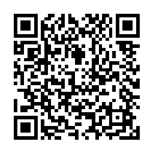 他们看了觉得夏侯玦弈就是一个放不下架子的冰冷木头二维码生成