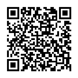 他使用传真离婚事件在1993年它发生时是世界各地的头条新闻二维码生成