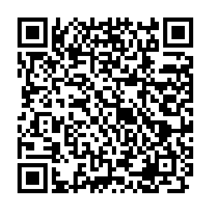 他再一次感受到当他得知自己父亲再也回不来时那种他无法形容的感觉二维码生成