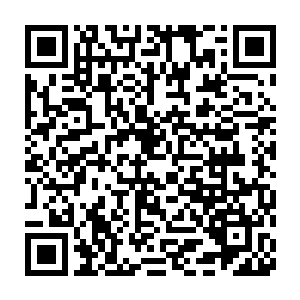 他决定在提交证据前先找公安系统物证鉴定部门鉴定一下照片的真伪二维码生成