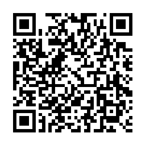 他可不认为自己还能有什么办法去抵挡对方的下一次攻击二维码生成