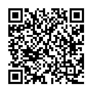 他回头看着大殿里已经察觉到异样开始议论纷纷的群臣二维码生成