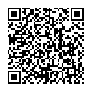 他在塞维利亚又帮助塞维利亚连续两个赛季拿到了欧洲联盟杯的冠军二维码生成