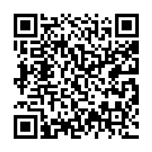 他在路上碰到的那帮警察根本不是因为他遇袭的事才出警的二维码生成