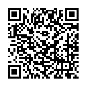 他当即收拾了简单的衣物随宝镜和张卫华返回了南县二维码生成
