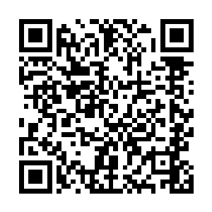 他惊讶的看到赵长枪竟然拿起桌上一把沒有被用过的勺子二维码生成