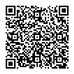 他想不出完全没有太多技术积累的华夏人是怎么开发出这么一款堪称逆天的手机操作系统的二维码生成