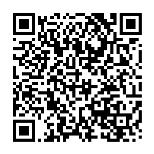 他有点怀疑自己这么做的意义――若是现在安齐远再用同样的问题来问他一次二维码生成