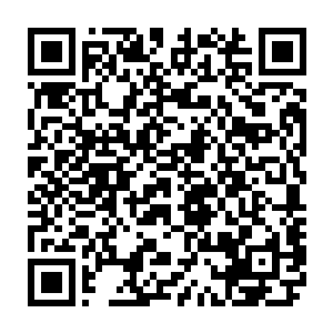 他清楚这种代代相传的秘法就跟白家的踏月行一样都是没那么容易破解的二维码生成