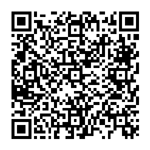 他甚至已经看到了无数影视公司挥舞着支票希望能够获得拍摄这种新式电影的技术了二维码生成